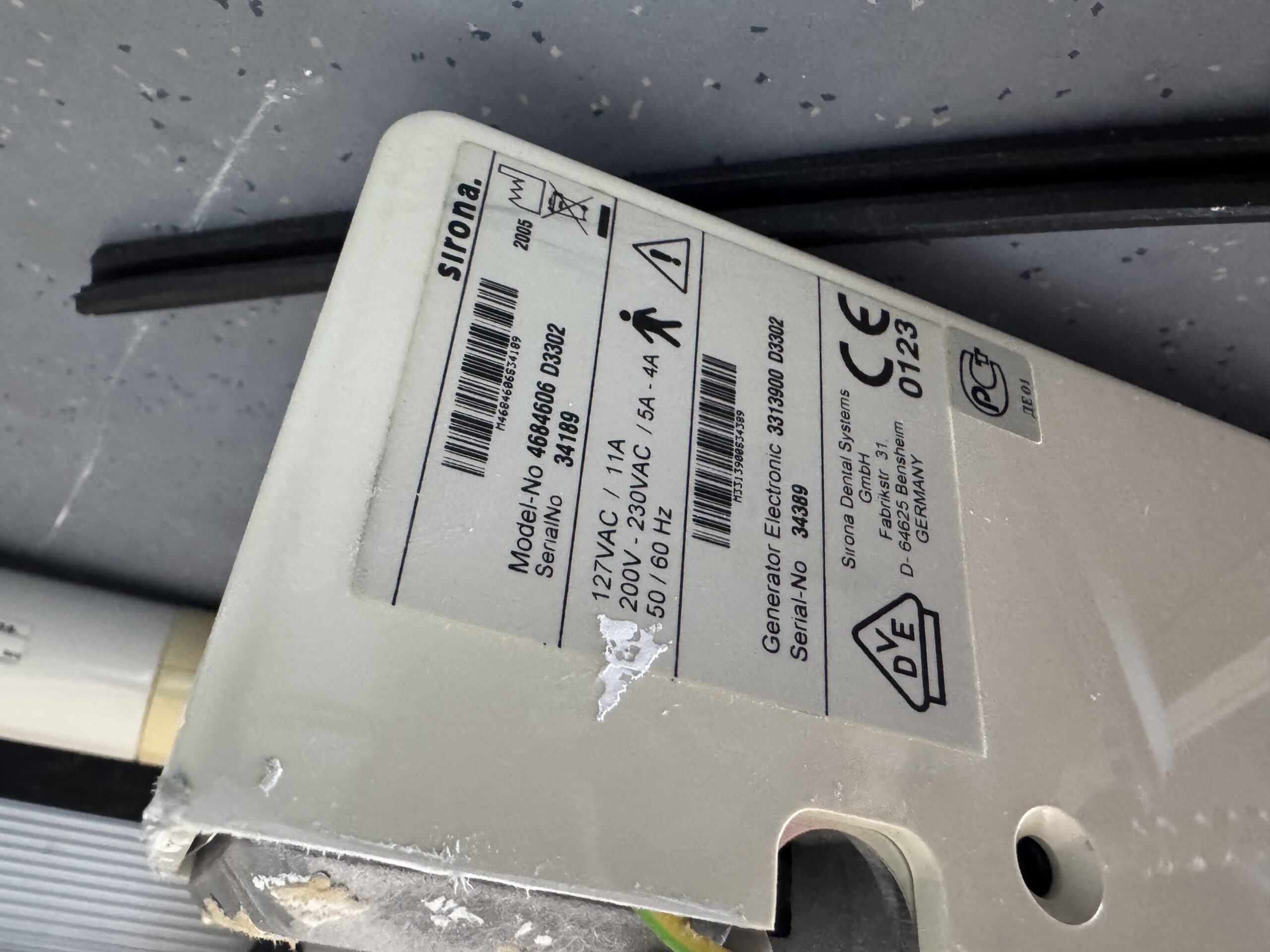 Sirona Heliodent DS – komplettes Dental-Röntgengerät mit Röntgenkopf und Gelenkarm | 388997