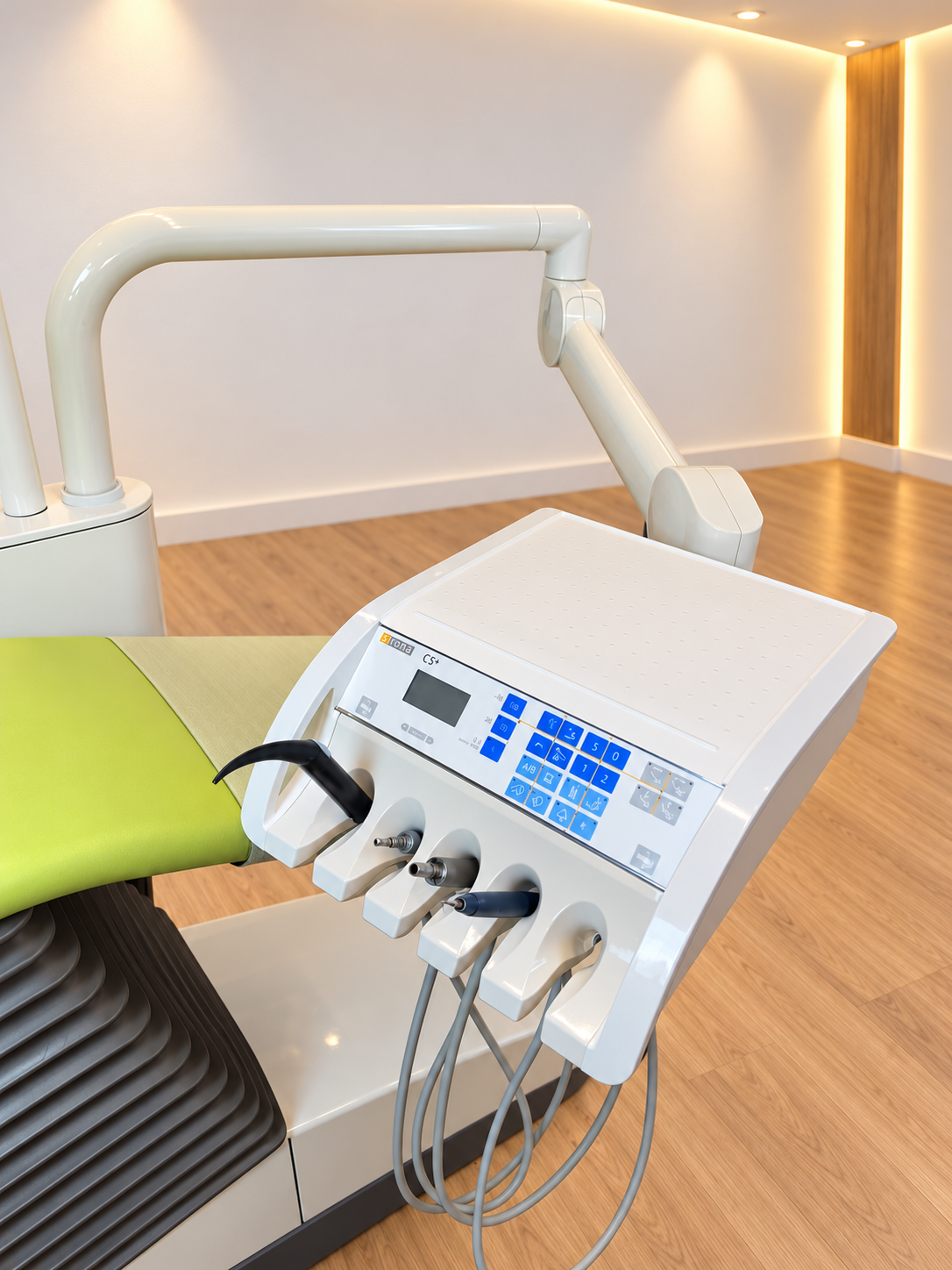 Sirona C5+ Behandlungseinheit gebraucht, geprüft und gewartet | 409600