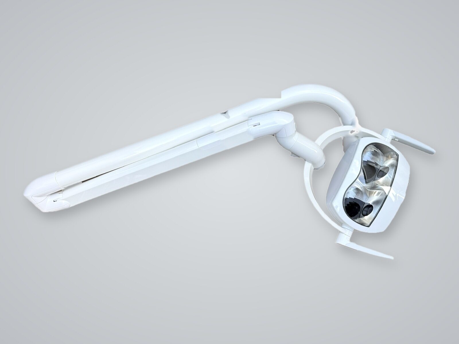 Cefla Venus Plus-L LED OP-Leuchte Castellini Anthos Stern Weber 2016 | 430122