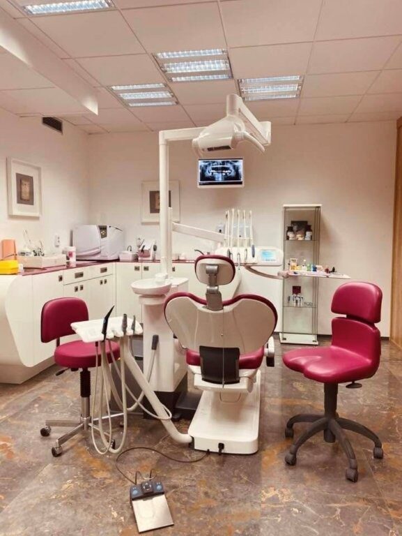 Sirona Intego Pro CS Bj. 2016 inkl. LEDview OP-Lampe – werkstattgeprüft – 3 Monate Gewährleistung | 387858